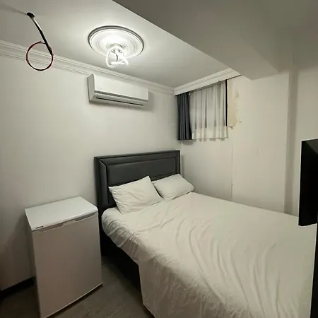 Azra Luxury With Pool For 2 People 아파트 *
