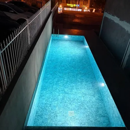 Azra Luxury With Pool For 2 People *